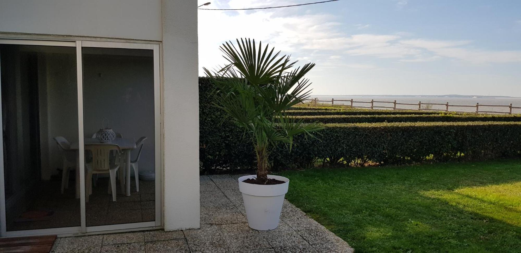 Les Rochers De Vallieres, Appartement De 35 M2 Avec 1 Chambre, Terrasses, Jardin 140 M2, Vue Panoramique Face A L'Ocean ! Saint-Georges-de-Didonne Esterno foto